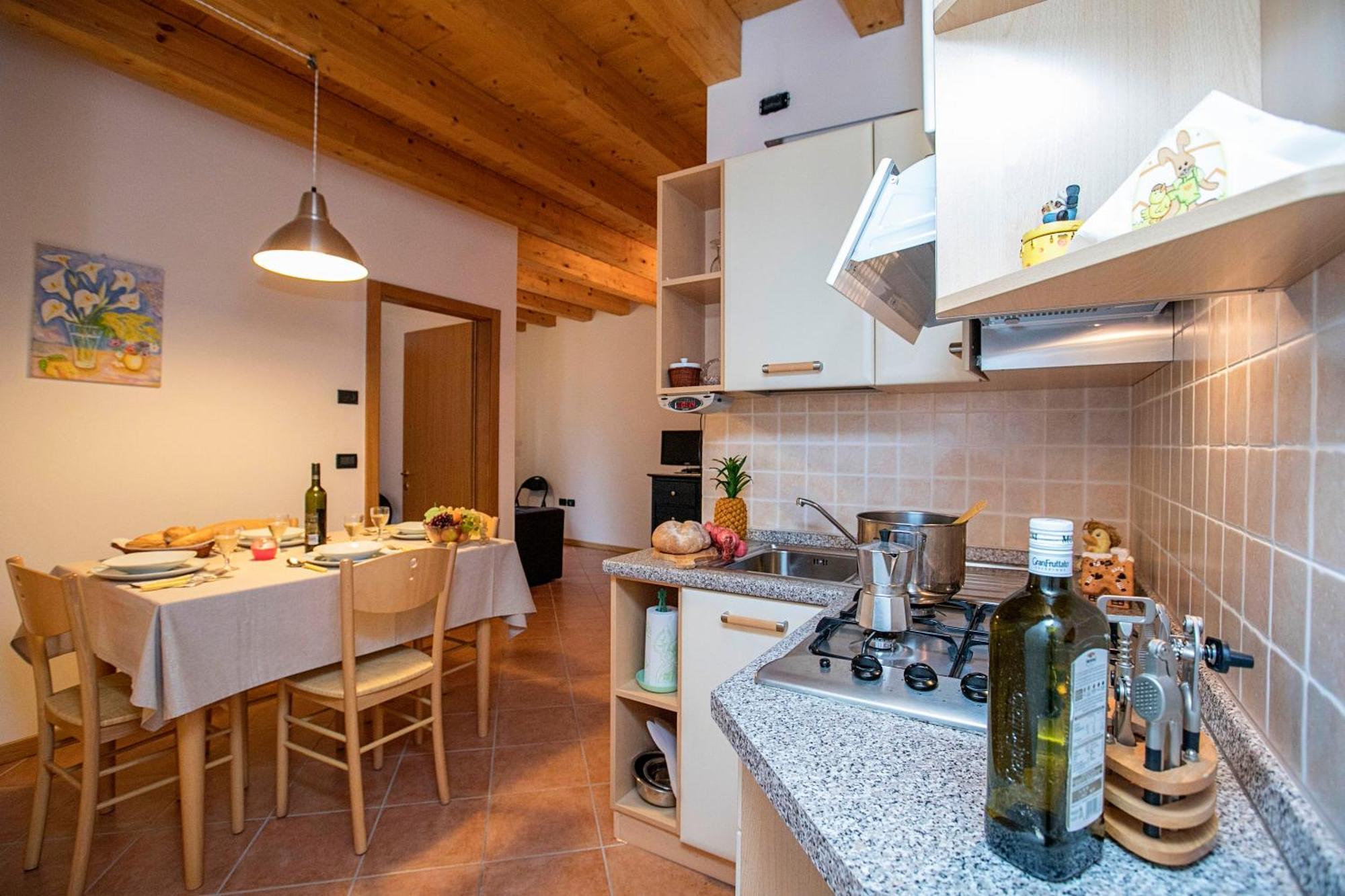 Appartamento Centro Storico Riva - Happy Rentals Экстерьер фото